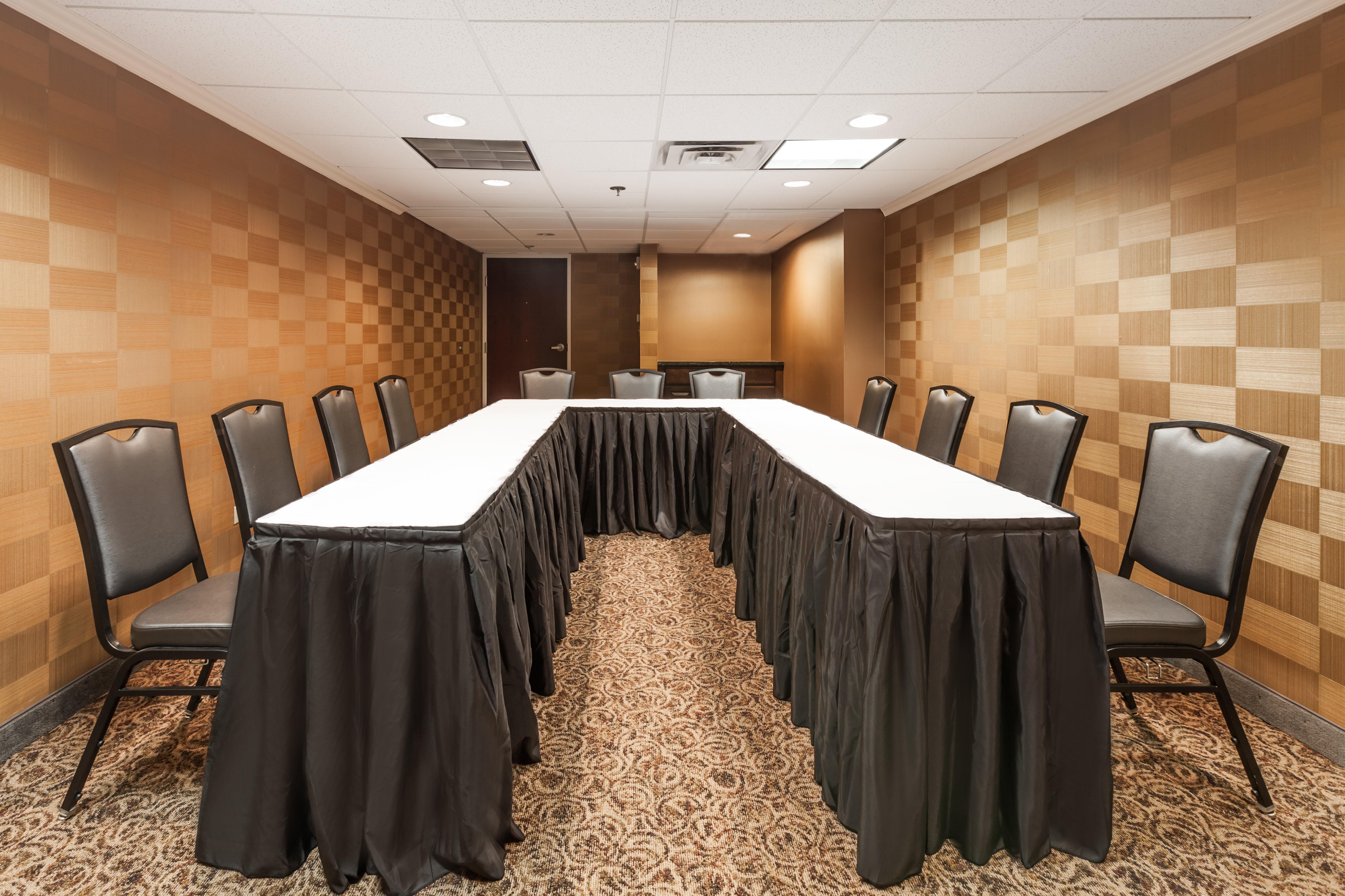 Hotel & North By Ihg Oklahoma City