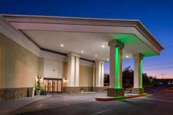 & North By Ihg 3*