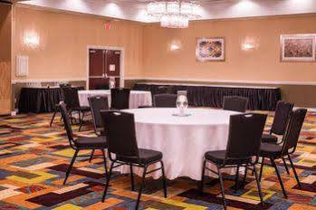 & North By Ihg 3* Oklahoma City